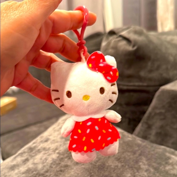 Hello Kitty Accessories - Hello Kitty Plush Keychain
